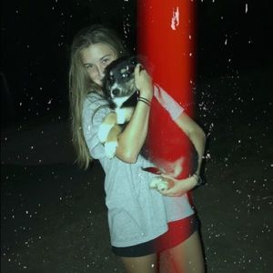 Meet your Posher, Lily